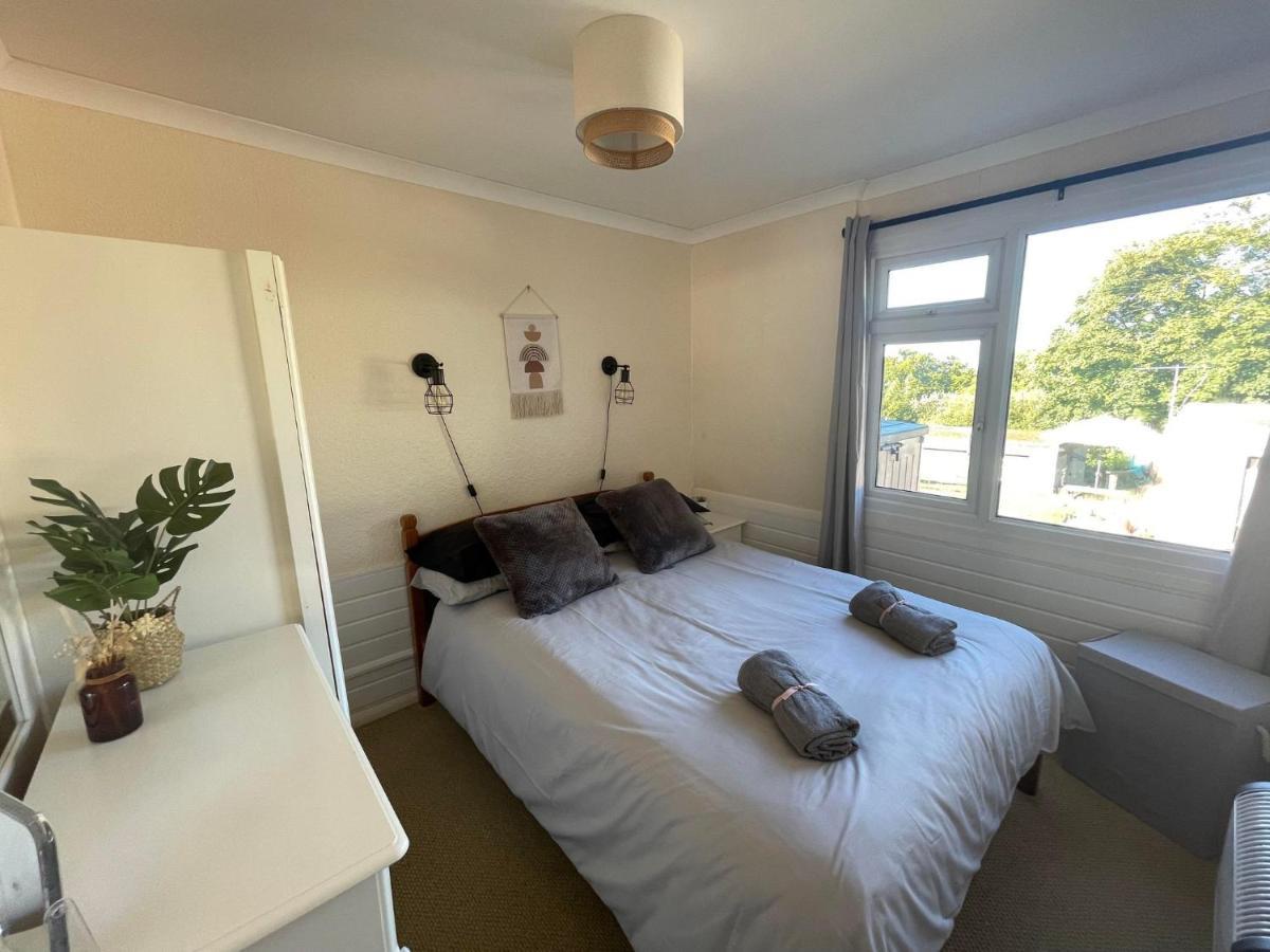 2 Bedroom Holiday Chalet Near Bude Kilkhampton Exteriér fotografie